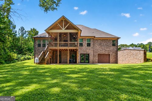 450 Ashley Glen Dr, Williamson, GA, 30292-6651 | Card Image