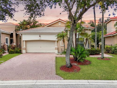 5824 Nw 120th Ave, Coral Springs, FL, 33076-4036 | Card Image