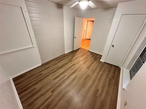 2108 Blossom Ln, Richardson, TX, 75081-4702 | Card Image