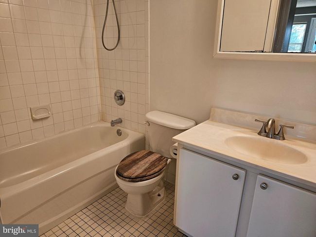 APT-202 - 2617 Douglas Pl Se, Condo with 2 bedrooms, 2 bathrooms and null parking in WASHINGTON DC | Image 17