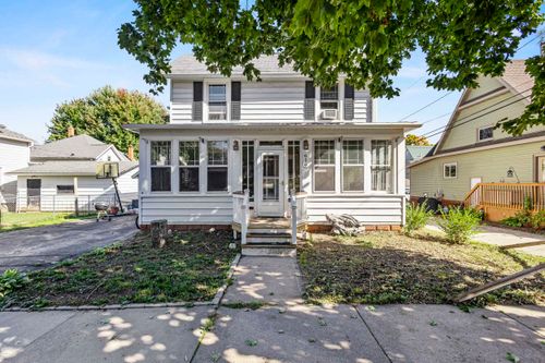 616 West St, Baraboo, WI, 53913-2048 | Card Image