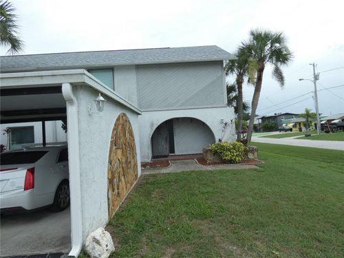 6730 Beach Blvd, HUDSON, FL, 34667-7905 | Card Image