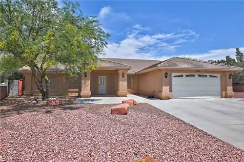 5480 Lincolnwood Ct, Pahrump, NV, 89061-7768 | Card Image