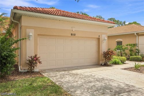 2-8112 Sanctuary Dr, NAPLES, FL, 34104-6181 | Card Image
