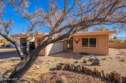 1472 N Rio Santa Cruz, Green Valley, AZ, 85614-3917 | Card Image