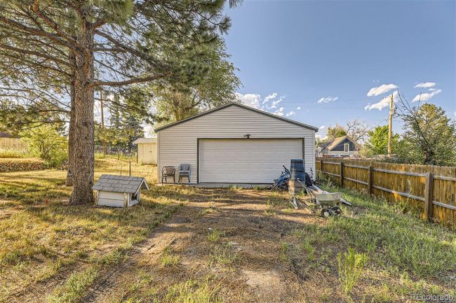 157 W Broadway St, House other with 3 bedrooms, 1 bathrooms and 2 parking in Elizabeth CO | Image 27