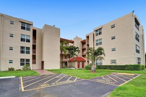 306-9461 Evergreen Pl, Davie, FL, 33324-4349 | Card Image