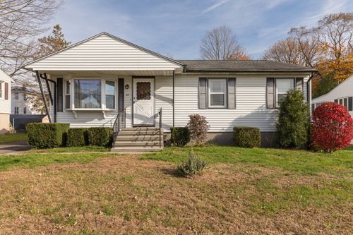 68 Valentino Dr, Waterbury, CT, 06704-2129 | Card Image