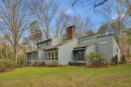 2429 Boston Branch Circle, Signal Mountain, TN, 37377 | Card Image