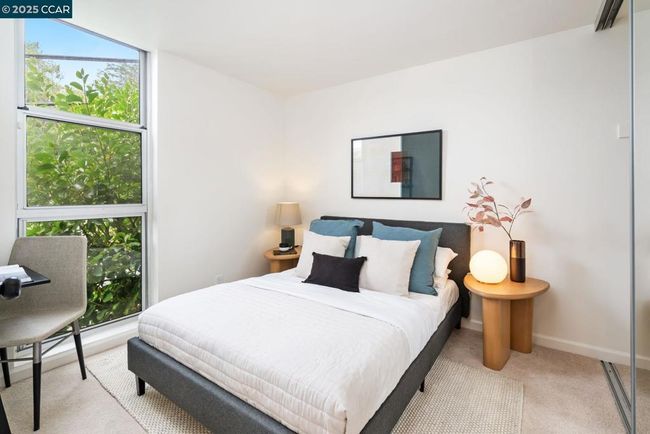 101 - 2 Panoramic Way, Condo with 2 bedrooms, 1 bathrooms and 1 parking in Berkeley CA | Image 20