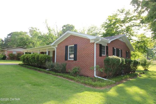 7055 Clemmer Dr, Milan, TN, 38358-6828 | Card Image