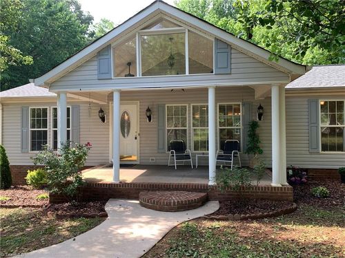 4172 Copeland Ter, Graham, NC, 27253-8342 | Card Image