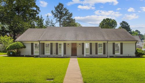2446 Redbud Trail Dr, Germantown, TN, 38139-6428 | Card Image