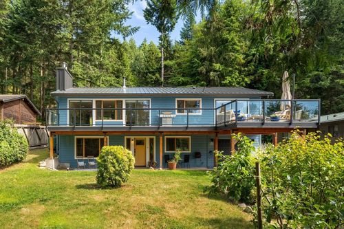 1569 White Sails Dr, Bowen Island, BC, V0N1G2 | Card Image