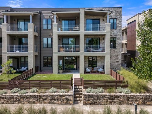 unit-801-2800 Treble Ln, Austin, TX, 78704-4459 | Card Image