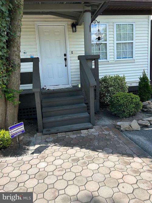 12 Dale Ave, CHERRY HILL, NJ, 08002-3301 | Card Image