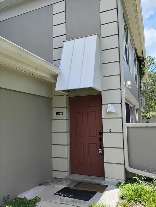 11721 Raintree Dr, TAMPA, FL, 33617-1703 | Card Image