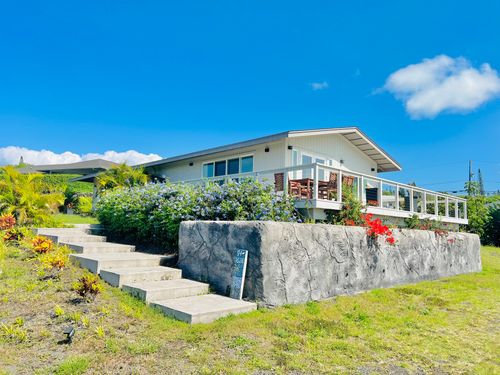 94-1628 Makalii St, NAALEHU, HI, 96772 | Card Image