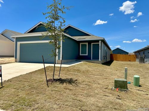 523 Paul Cyn, San Antonio, TX, 78253-7569 | Card Image