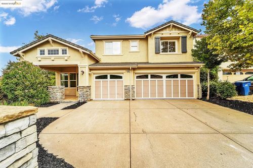 2401 Silveria Way, Antioch, CA, 94531-8266 | Card Image
