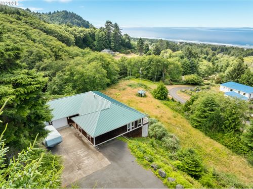 9675 Scenic View Dr, Rockaway Beach, OR, 97136-9932 | Card Image