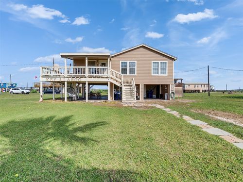 914 Treaty Dr, Surfside Beach, TX, 77541-9185 | Card Image