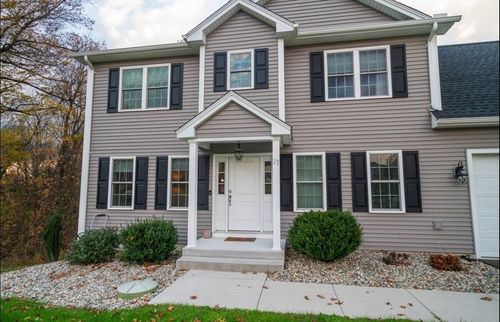 23 Ralph Cir, Chicopee, MA, 01020-3362 | Card Image