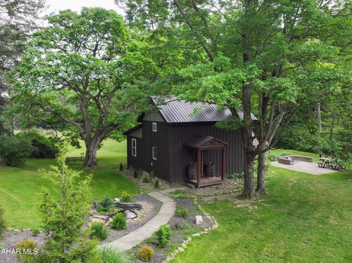 587 Point Road, Bedford, PA, 15522 | Card Image