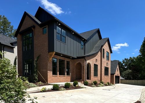 4339 Castlewood Rd, Charlotte, NC, 28209-3042 | Card Image
