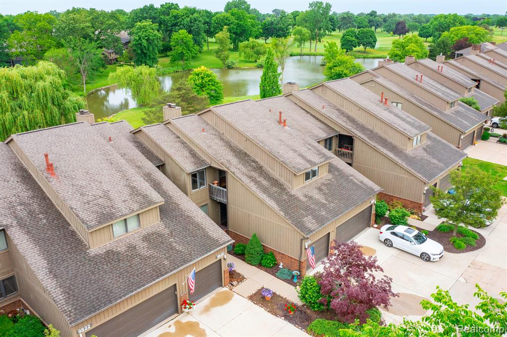 16 9818 Hawthorne Glen Drive, Sold in Grosse Ile Twp Zoocasa