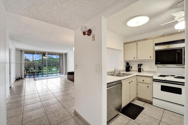 APT-304 - 1911 Sabal Palm Dr, Condo with 2 bedrooms, 2 bathrooms and null parking in Davie FL | Image 49