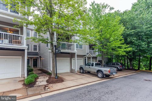 12852 Fair Briar Ln, FAIRFAX, VA, 22033-3854 | Card Image