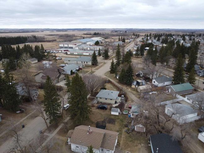 16 2 Street S, House other with 3 bedrooms, 2 bathrooms and 4 parking in Marwayne AB | Image 18
