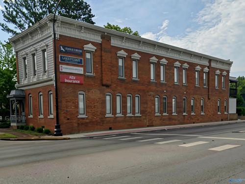 601 Johnston St Se, Decatur, AL, 35601-3164 | Card Image