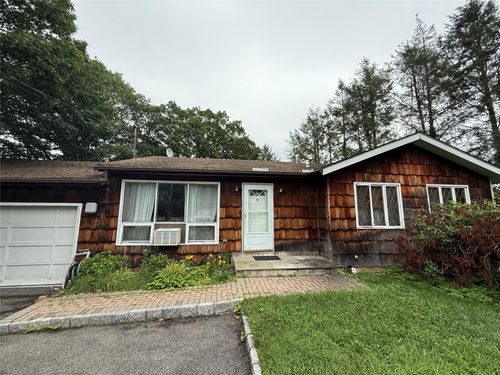 1-33 Mi Anna Dr, Mahopac, NY, 10541-3703 | Card Image