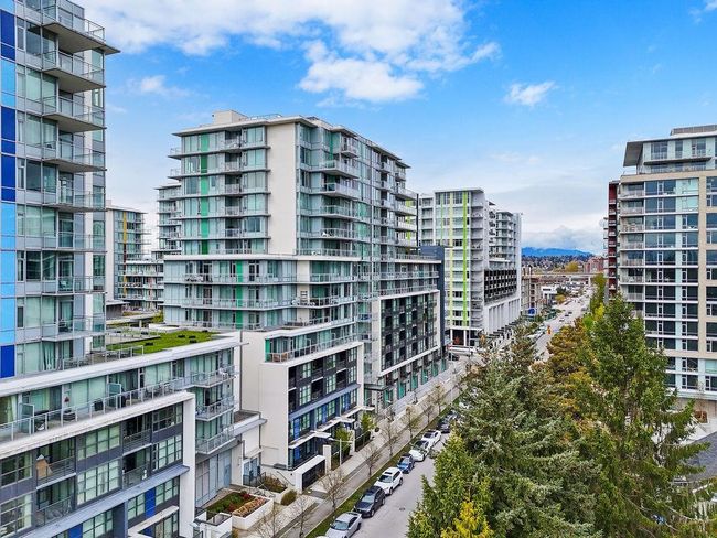 711 - 3333 Sexsmith Road, Condo with 2 bedrooms, 2 bathrooms and 1 parking in Richmond BC | Image 2