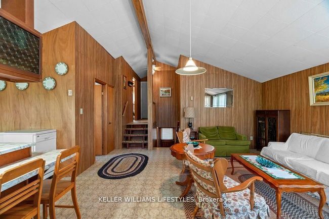 7403 Sanderson Rd, House other with 4 bedrooms, 1 bathrooms and 4 parking in Port Franks ON | Image 6