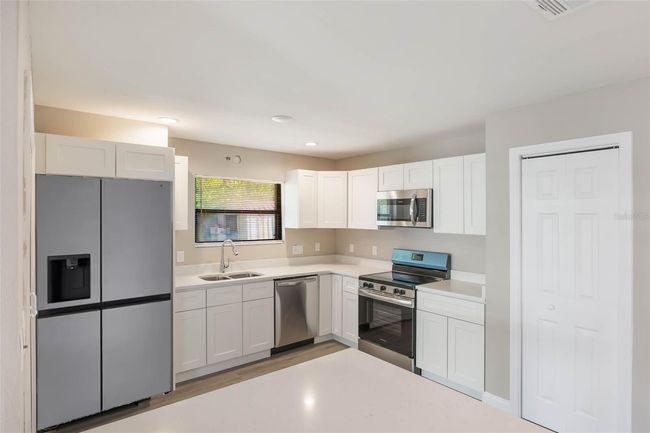 1022 Blue Horizon Dr, House other with 3 bedrooms, 2 bathrooms and null parking in DELTONA FL | Image 15
