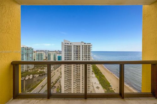 2502-16275 Collins Ave, Sunny Isles Beach, FL, 33160-4325 | Card Image