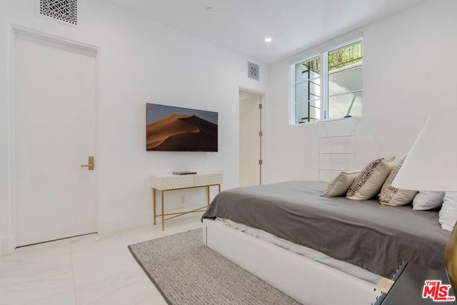 6721 Drexel Ave, House other with 4 bedrooms, 6 bathrooms and 2 parking in LOS ANGELES CA | Image 31