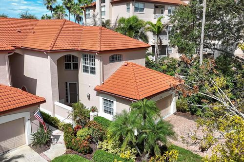 27-7356 Mara Vista Dr, SARASOTA, FL, 34238-4567 | Card Image