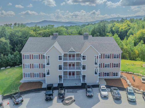 10-16 Twin Tip Ter, Lincoln, NH, 03251-4284 | Card Image