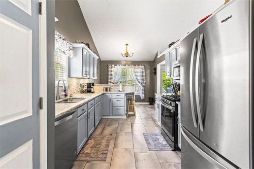 995 Chimney Trace Way, Lawrenceville, GA, 30045-2657 | Card Image