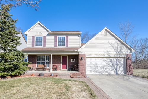 7409 Meadow Ln, Ypsilanti, MI, 48197-9431 | Card Image