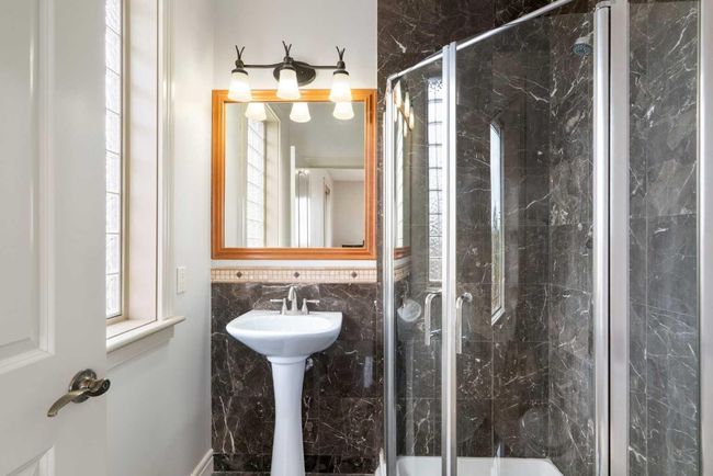 104 Grizzly Rise, House other with 6 bedrooms, 5 bathrooms and null parking in Cochrane AB | Image 21