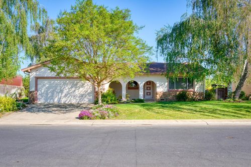 2290 Mission Street, Escalon, CA, 95320 | Card Image