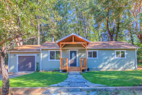 22461 Foresthill Rd, Foresthill, CA, 95631-9709 | Card Image