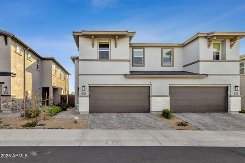 5823 E Rose Garden Ln, Phoenix, AZ, 85054-5845 | Card Image