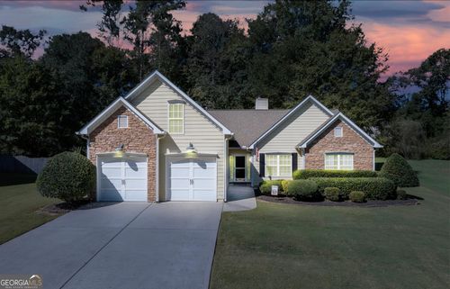 272 Blackberry Ln, Pendergrass, GA, 30567-4645 | Card Image
