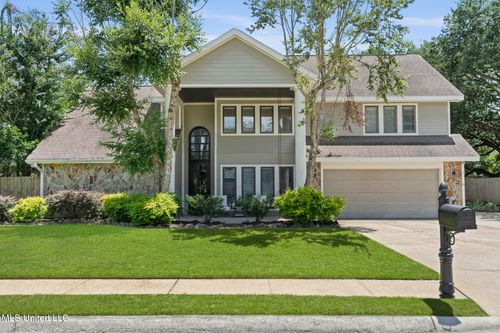 4310 Navaho Ave, Pascagoula, MS, 39581-2362 | Card Image